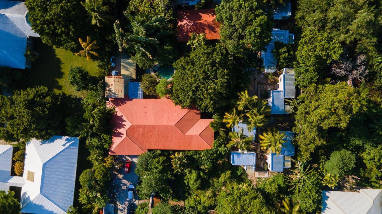 Хостел Mad Monkey Dumaguete Dumaguete City Экстерьер фото